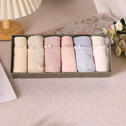 80S莫代尔蚕丝7A抗菌女内裤，桑蚕丝裆部+7A级抗菌，吸湿透气，有效抑制三大细菌滋生，比普通抑菌更持久，反复水洗依能抑菌，为你打造好的私处环境，更健康。 商品图0