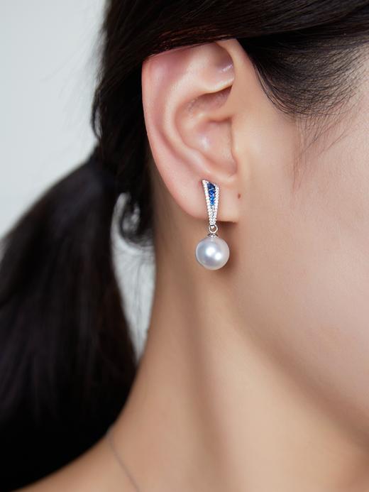 【天猫同款】悦甄  18K金两戴款钻石蓝宝石珍珠耳夹 蓝翎 商品图3
