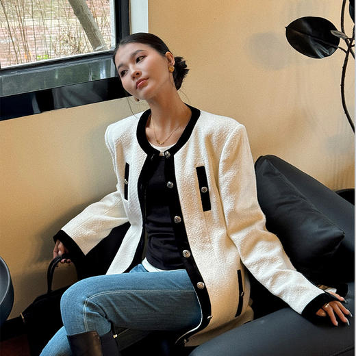 【顺丰包邮】53043 洛诗琳气质中古撞色小香风中长款收腰外套女220088 商品图1