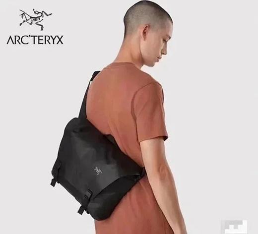 鸟 10L户外机能多功能斜挎邮差包 商品图0