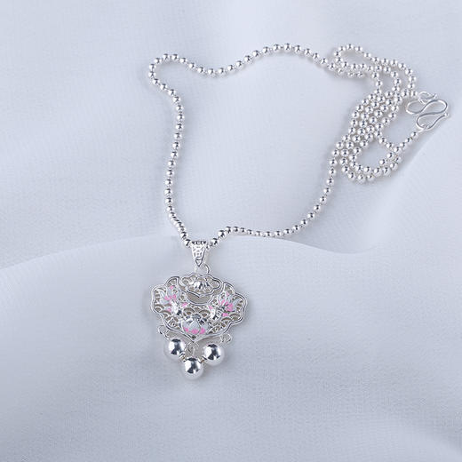 【宏艺珠宝】荷花双鱼·足银链坠 商品图1