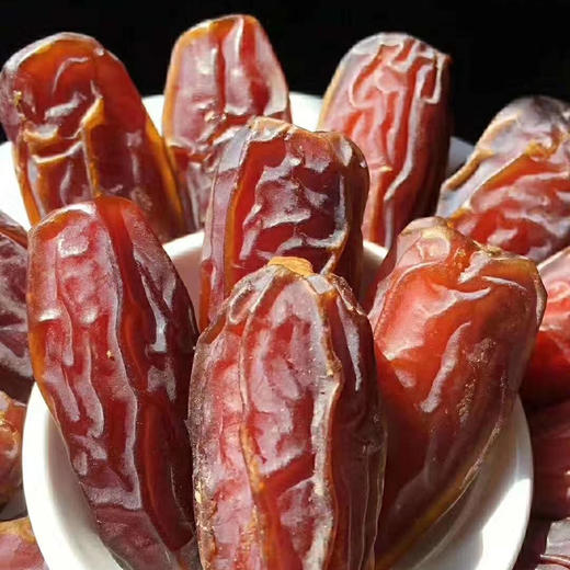 沙特【沙漠椰枣】外皮紧实富有弹性，内里软糯香甜，丰富的维生素、矿物质以及膳食纤维！ 商品图6