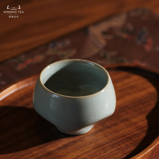 问鼎汝瓷收藏款天青方圆杯 商品图1