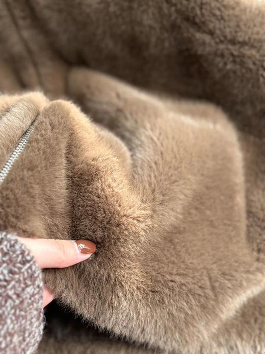 欧貂绒连帽马甲 A05341 商品图9