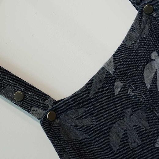 VIVIAN LIU薇薇安刘R2444102初秋女装新款提花牛仔吊带连衣裙 商品图2