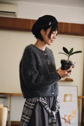 小香风亮片针织开衫