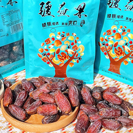 沙特【沙漠椰枣】外皮紧实富有弹性，内里软糯香甜，丰富的维生素、矿物质以及膳食纤维！ 商品图3