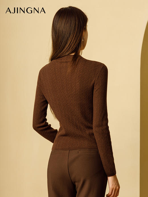 【商场同款】阿菁娜2024秋季新款绵羊毛U型领内搭毛衫A30Q301027 商品图4