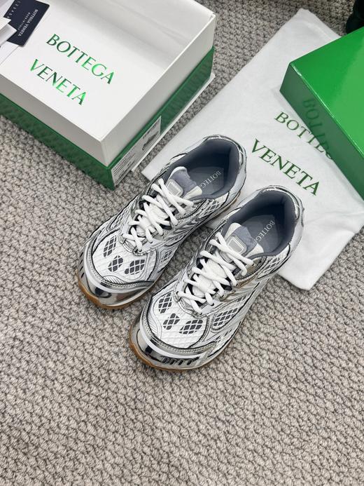 Bottega Veneta葆蝶家 Orbit 织物 圆头系带 耐磨 低帮 生活休闲鞋 女款 白银色（HC） 商品图0