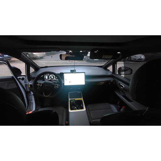 埃安 AION Y 80 悦享科技版【长租-北京】 商品图4