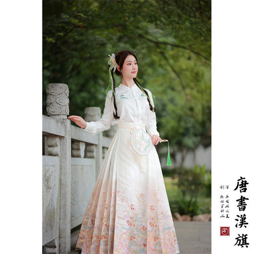 【鹤吟花涧·白玉】织金妆花精美工艺新中式国风马面裙凤皋九天套装 商品图2
