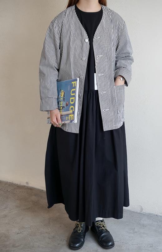 Harvesty竖条纹薄外套 商品图3