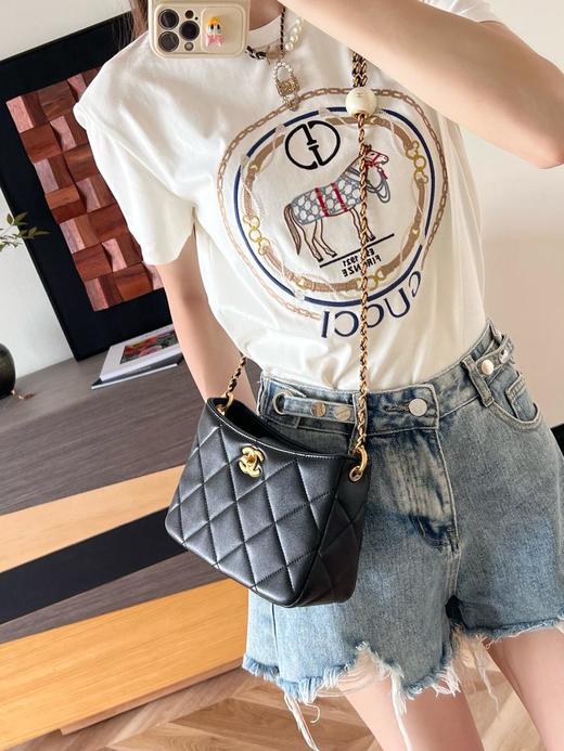 新店专享价！香奈儿24s春夏双珍珠hobo挎包单肩包（HH） 商品图2