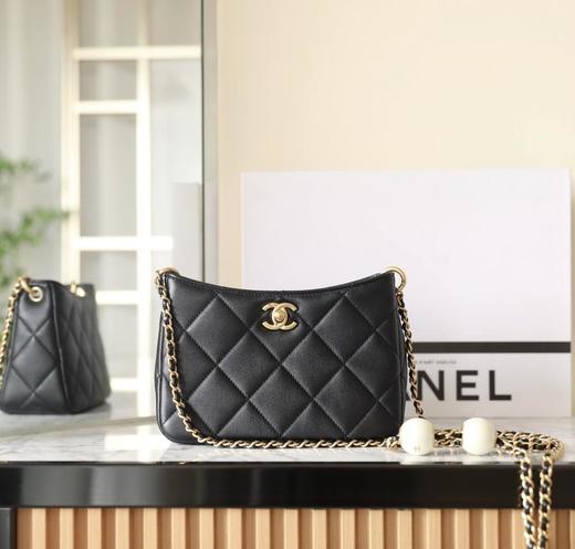 新店专享价！香奈儿24s春夏双珍珠hobo挎包单肩包（HH） 商品图0