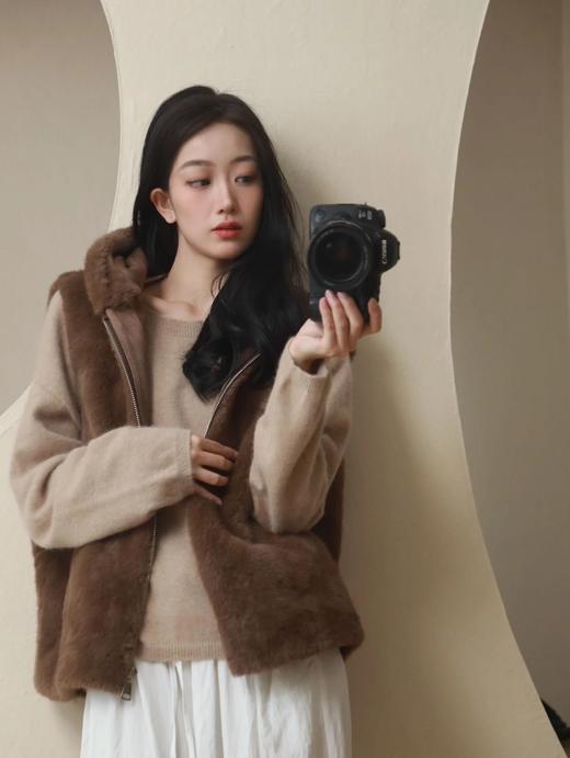 欧貂绒连帽马甲 A05341 商品图4