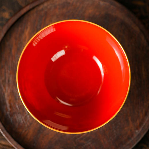 溢珍堂黑地梅兰竹菊卧足杯 商品图1