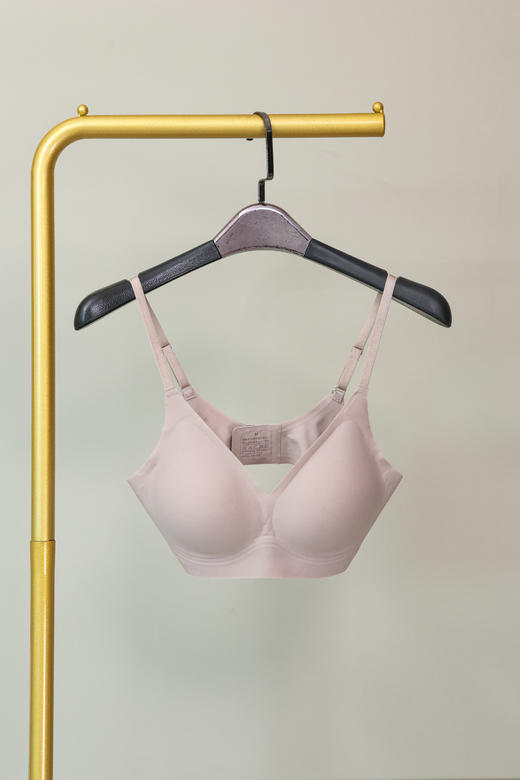 自用款零感无痕果冻内衣 （一口价，贴身衣物，不退不换） 商品图1