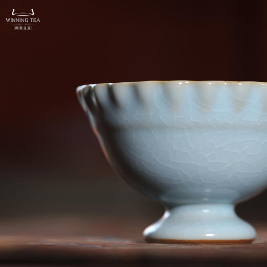 问鼎汝瓷收藏款传统天青月光杯 商品图4
