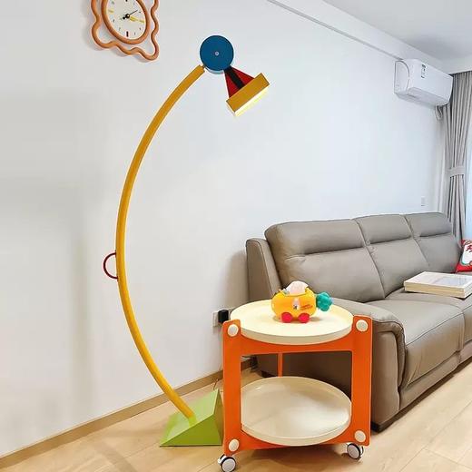 孟菲斯款落地灯设计师网红儿童房几何创意氛围卧室彩台灯北欧客厅 商品图0