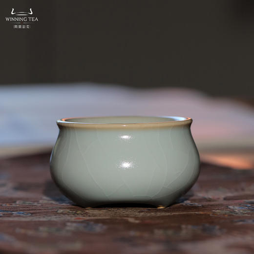 问鼎汝瓷收藏款天青小香炉杯 商品图0