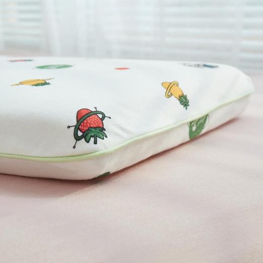 【青少年乳胶枕】0-6岁儿童、6-15岁青少年专用乳胶枕，抑菌防螨、A类可触标准、蜂窝透气、95%乳胶含量 商品图6