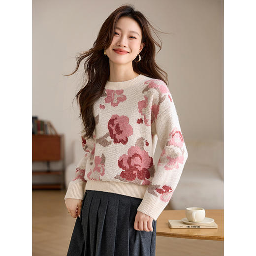 【年终特卖】熙世界含8.5%绵羊毛提花毛衣女秋冬新款马海毛圆领套头针织衫上衣 商品图2