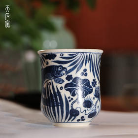 问鼎天石窑白陶泥元青花中号束腰杯（鱼藻纹）