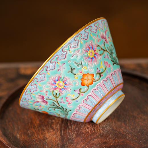 溢珍堂绿地缠枝图案斗笠杯 商品图4