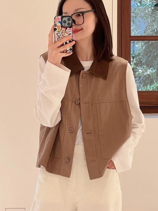 【预售一周左右发货】植物染系列棉麻帆布马甲外套 换季叠穿好帮手 箱型短马甲款式 利落造型 棉麻混纺面料 简约翻领复古文艺 商品图6