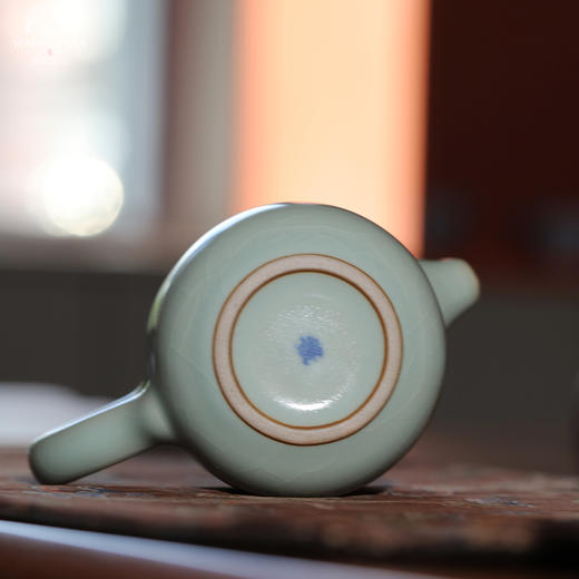 问鼎汝瓷收藏款天青花生公杯 商品图2