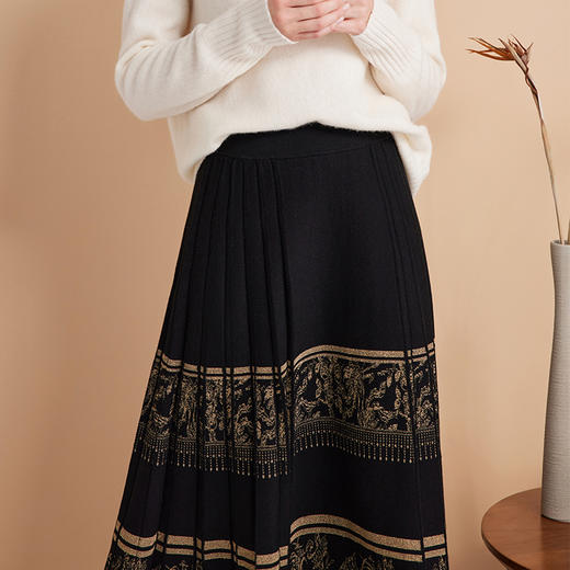 EITIE爱特爱新中式印花百褶仿马面裙高腰针织半身裙秋季新款C2406422 商品图3