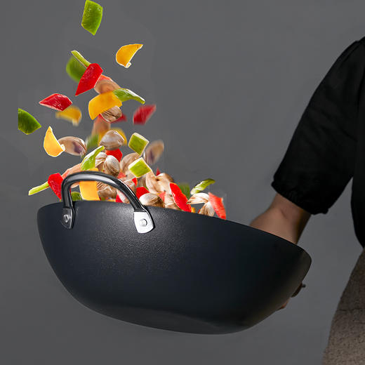 【夏天的陈小舒】神田 （KANDA）铁神系列三代纤维纹中式无涂层炒锅 30/33cm &保温杯随机 商品图5