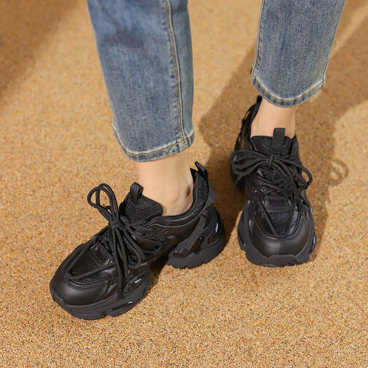 Safiya/索菲娅2024秋冬加绒爆款烫钻系带增高厚底百搭休闲运动老爹鞋 SF44112439 商品图1