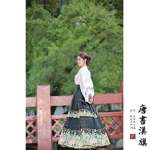 【千里江山·墨染】印花精美工艺新中式国风马面裙沉鱼落雁套装 商品图2