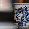 问鼎天石窑白陶泥元青花中号束腰杯（龙） 商品缩略图2