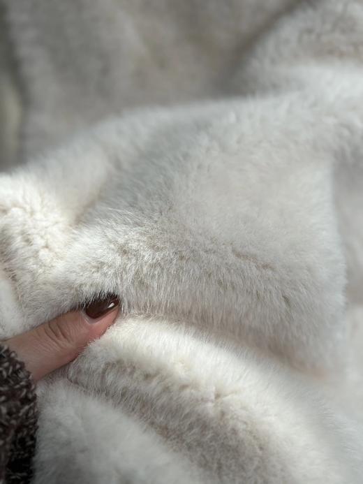 欧貂绒连帽马甲 A05341 商品图6