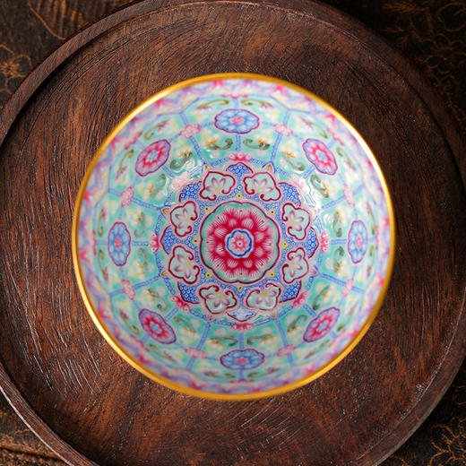 溢珍堂绿地卧足杯 商品图1