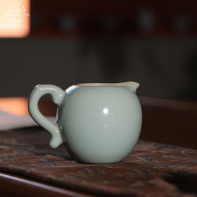 问鼎汝瓷收藏款天青问泉公杯