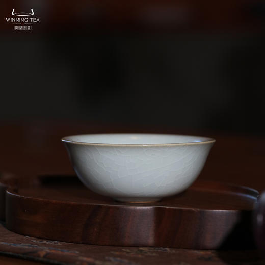 问鼎汝瓷收藏款月白如意杯（缺货） 商品图0