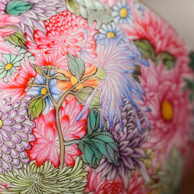 溢珍堂万菊罗汉杯