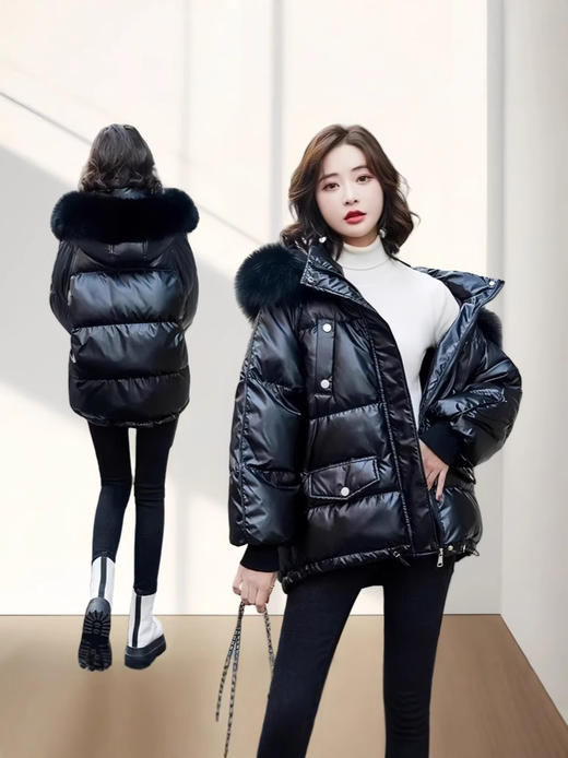 【温暖大毛领！时尚短款加厚羽绒服】免洗羽绒服女短款新款韩版时尚亮面白鸭绒宽松鸭绒服保暖外套，大口袋设计，时髦美观 温暖双手。ry 商品图2