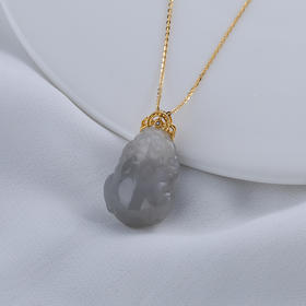 【宏艺珠宝】金蟾墨韵·18K金和田玉挂坠（默认送银s925项链）