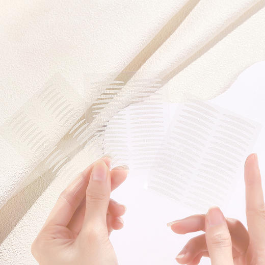 【仿真蕾丝隐形双眼皮贴，贴出妈生感双眼皮】VMR仿真蕾丝隐形自然无痕双眼皮贴，肌理设计·哑光易上妆，薄透不闷·宛若天生，持久定型眼皮下垂单双眼皮贴QQ 商品图2