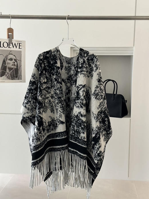 水墨画羊毛披肩 商品图3