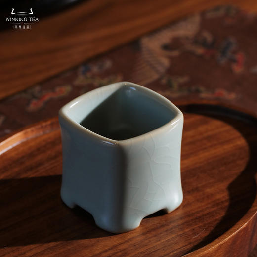 问鼎汝瓷收藏款天青方尊杯（缺货） 商品图1