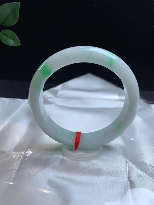 611343，57飘阳绿正圈手镯，12.-8mm，清新细条正圈，飘阳绿色 商品图5