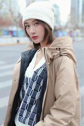 经典工装风派克时装羽绒服 长白山松花江畔90白鹅绒 内腰带抽绳 显瘦百搭 羊毛桑蚕丝混纺面料 宽松H版型不挑身型 派克服收腰连帽羽绒服