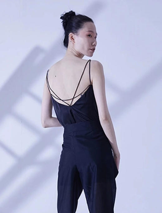 LANNERTERN女款短吊带背心 商品图1