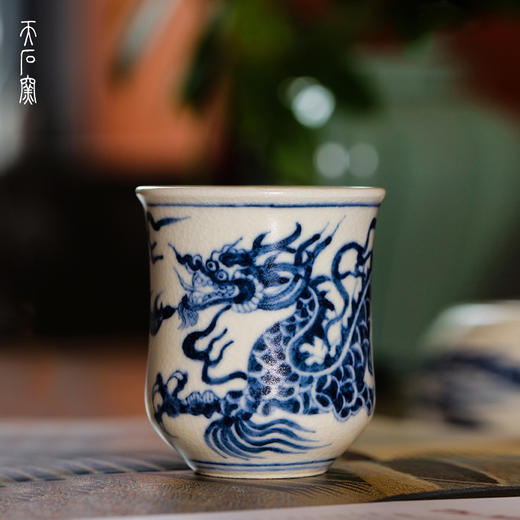 问鼎天石窑白陶泥元青花中号束腰杯（龙） 商品图0