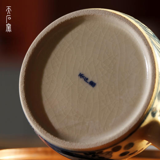 问鼎天石窑白陶泥元青花井栏壶（鱼藻纹） 商品图4